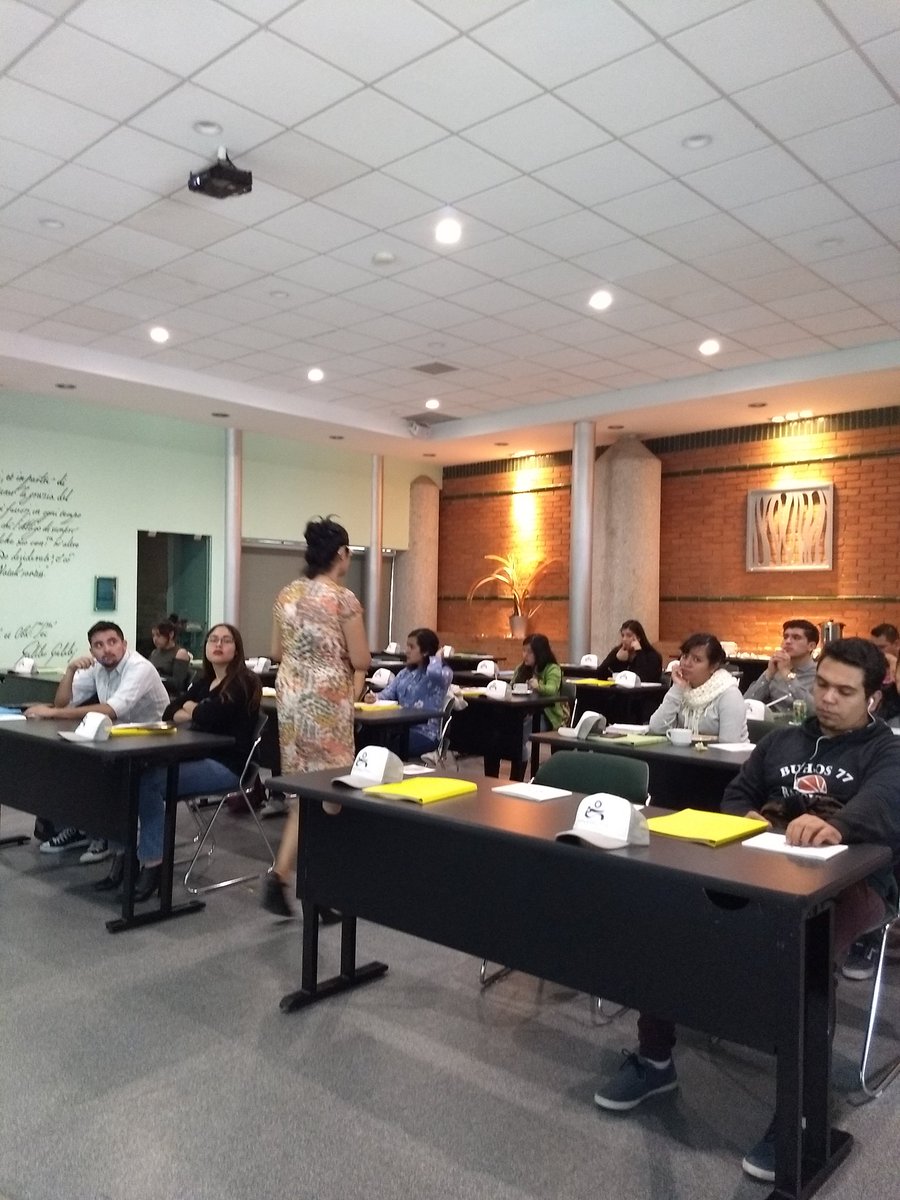 mlmagos's tweet photo. Bienvenidos Monitores!!! Academia de Niños y Jóvenes en la Ciencia"#GtoEducado #Gtoinnova #cienciaytecnología @sicesgto @ExploraLeon https://t.co/qFbyz3c9DA