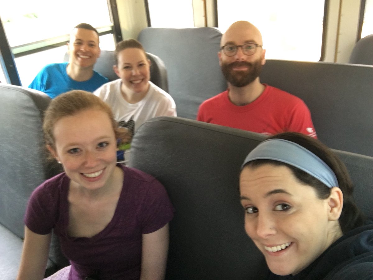 PILI_Tweets's tweet photo. Team PILI is off to volunteer this morning with @ChicagoCares #Servathon https://t.co/7TXlVm98K6