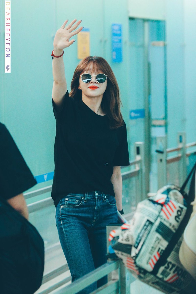 dearheeyeon's tweet photo. 180623 #EXID #하니 
인천공항 출국
#Hani #안희연 #ハニ https://t.co/OuxgQ3LxAM