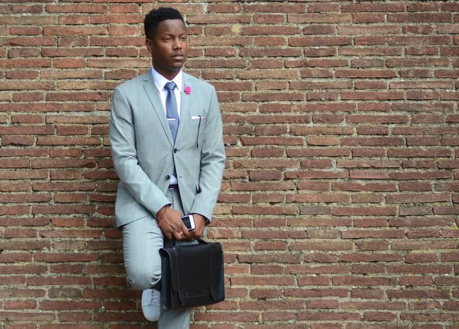 gentsgazette's tweet photo. Light Green summer suit with two boutonnieres photo by Guerre for Mr Mag https://t.co/kf06XgXvUk