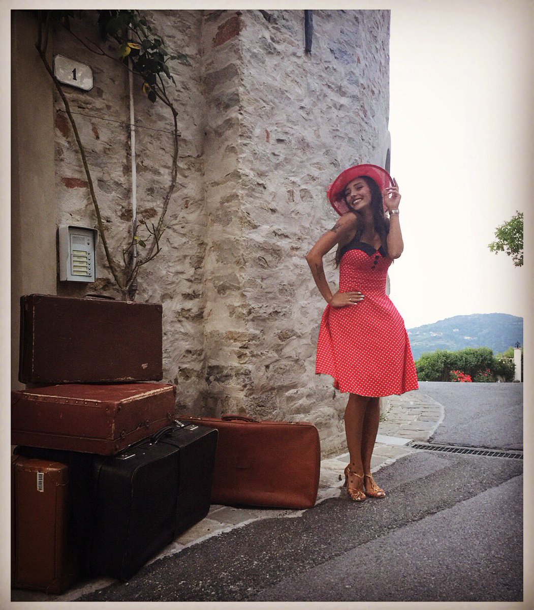 valetarsitano's tweet photo. ๐ถ I wanna be loved by you, just you
And nobody else but you
I wanna be loved by you, alone!
Boop-boop-a-doop! ๐ถ
#nuartevents #portofino https://t.co/GWEpZS1v5G