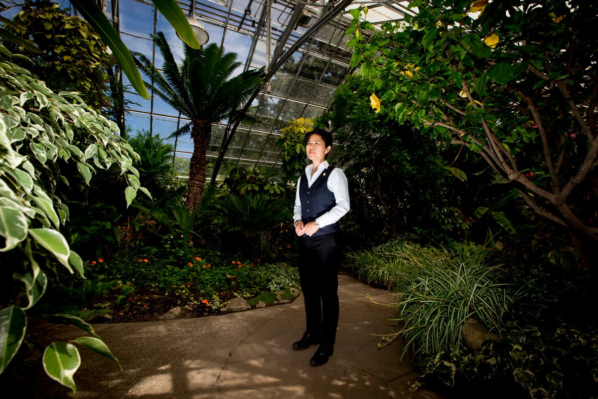 TorontoStar's tweet photo. As a teen, "I was out of the closet and not living with my parents, not by choice. There was a lot of sadness in my life at the time and this was one of the few places in Toronto that I could comfortably be in," @kristynwongtam says of #AllanGardens. https://t.co/hdRiPbRpzr https://t.co/0knJPsb1y0