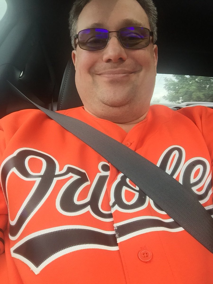 CarbonButtPrint's tweet image. On my way to ATL to see my O’s. Bundy’s on the mound today. #Stillafan
