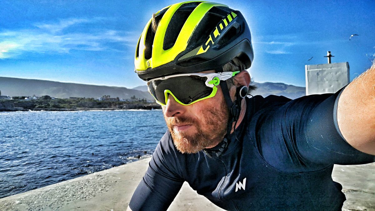GysMalan44's tweet photo. Loving my @bikeonscott #CentricPlus helmet 👌 https://t.co/xSpLv9cUiv