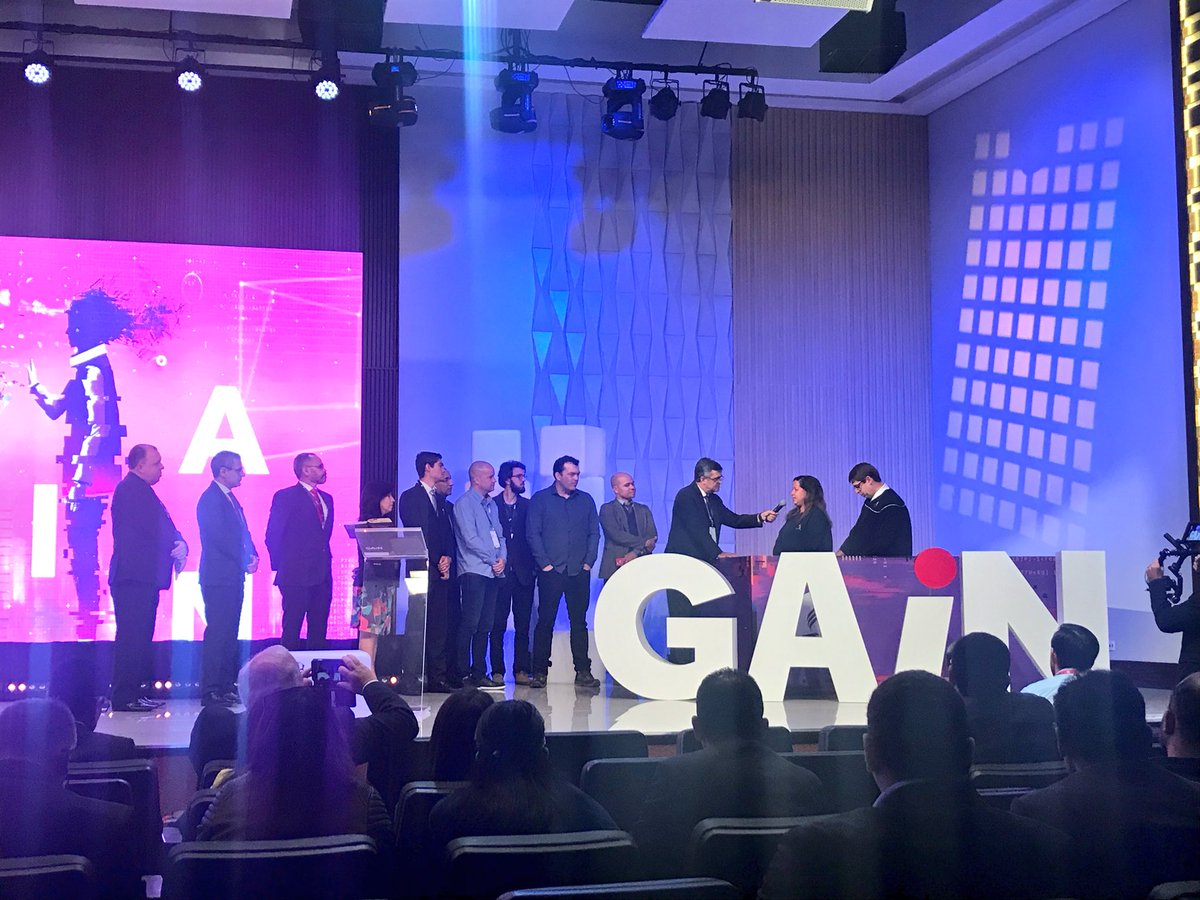 prhubertbatista's tweet photo. Geisa foi alcançada através da internet. E hoje ela entrega publicamente sua vida a Jesus Cristo. 

@prertonkohler 

#GAiN2018

 @_siloe @PrJaimePerez @brunoraso @drluigibraga @rafaelrossi7 @ARMcChesney @RickMcEdward @prsamuelbastos @SDATemples https://t.co/XcmEcxa70e