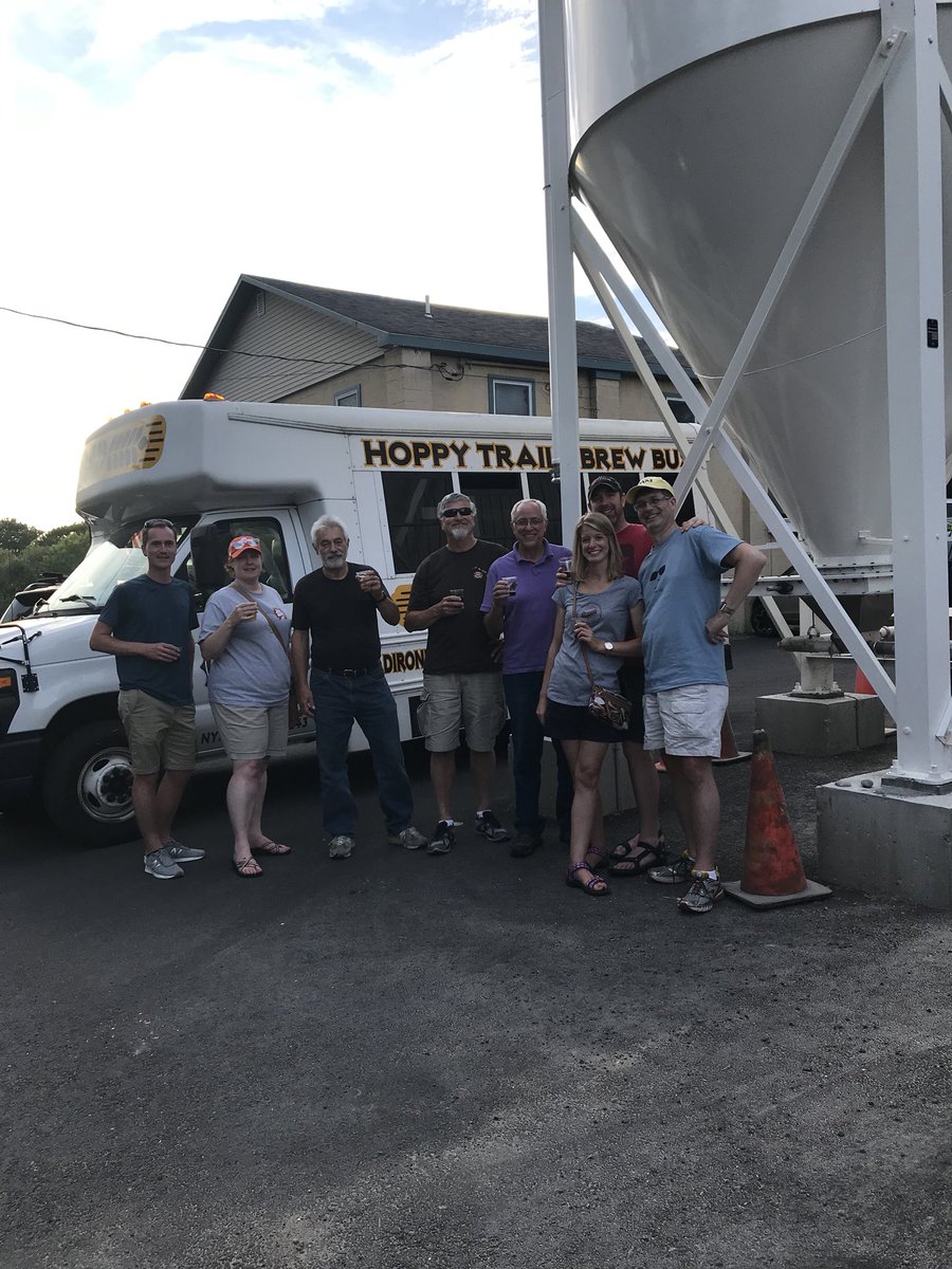 hoppytrailsbb's tweet photo. Hitting the Trail on the Around the Town Tour to kick off the 1st official weekend of summer ☀️🍻🚌 @adkpub @CommonRootsBeer @MeanMaxBrew #lakegeorge #adirondacks #upstateny #thinklocaldrinklocal #hoppytrailsbb https://t.co/PhqoluWfFJ