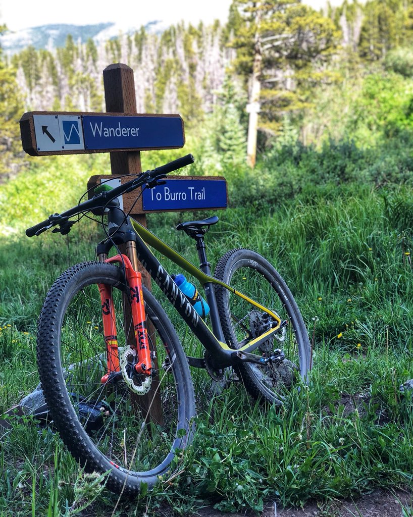 KarenJarchow's tweet photo. With only 16 wrong turns, I was happy to finish my ride with an easy spin up the @breckenridgemtn resort.
The @MaverickSports1 Firecracker 50 will be no walk in the park, but who does this sport thinking it’s easy?!? #hopemylegsshowup #breckbecause #lovestoride https://t.co/92D3iB6PT3