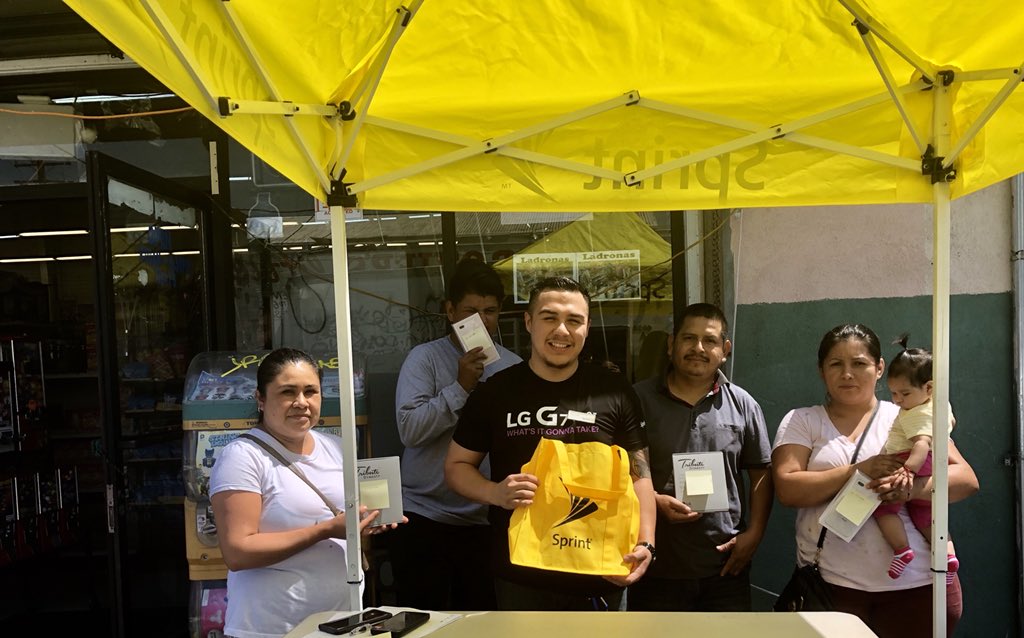 luciofromsprint's tweet photo. Gabriel Chavez off to an early start on SST. Bye bye Metro welcome SPRINT @groa09 https://t.co/LGcuiFFJlq