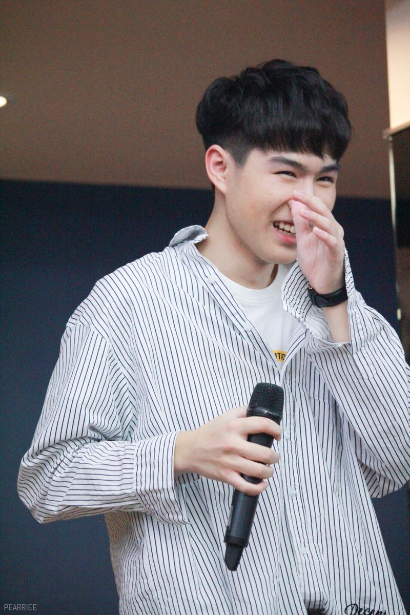ppearriee's tweet photo. นี่ก็ขำเก่ง🤣 @minthitipat
#MinThitipat
#minthtp
#EasyD18withMinThitipat https://t.co/3NTRSK9cDb