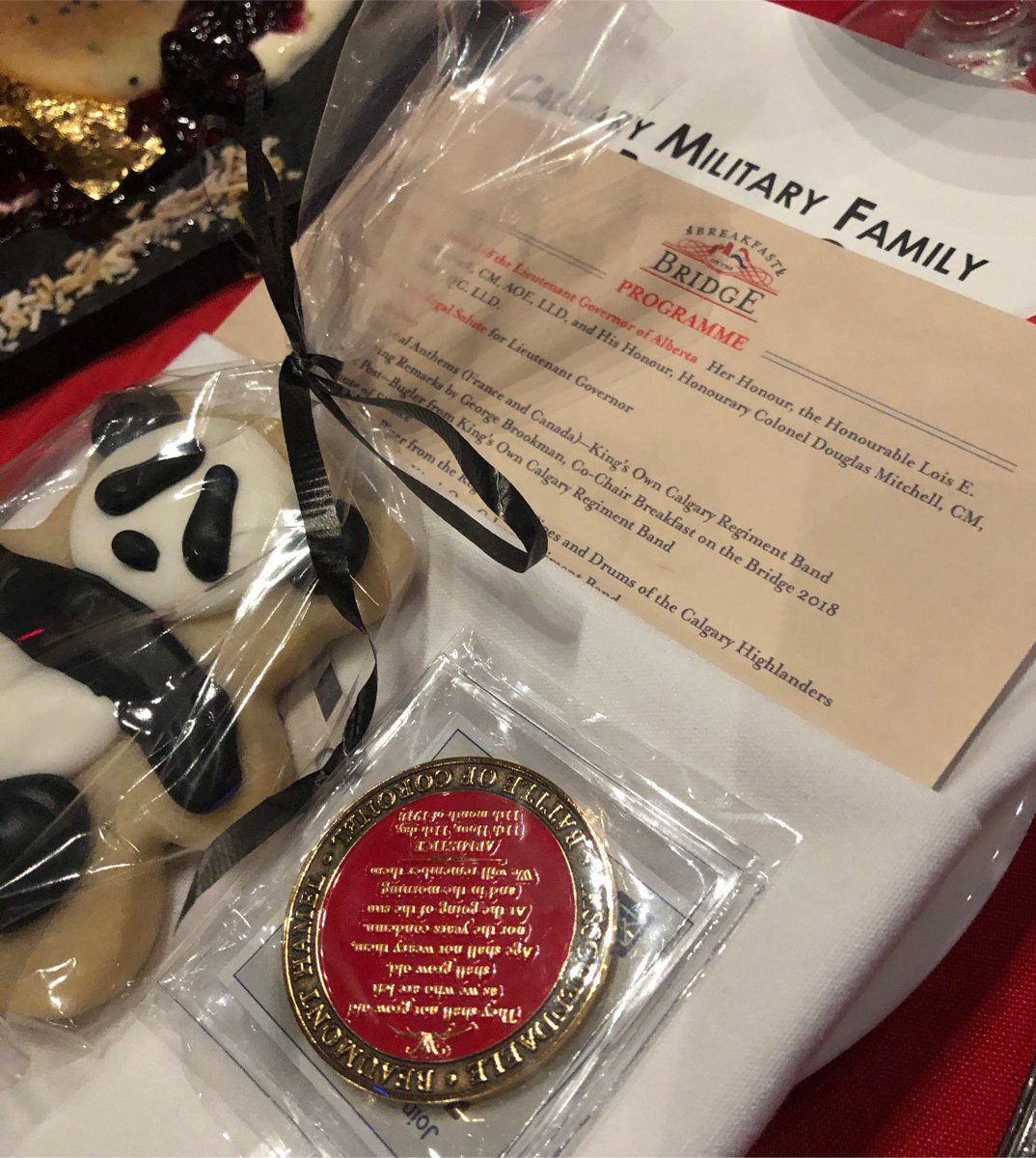 Supporting the military family. And Pandas. #military #veteran #panda #calgary AOFi.ca <a href="/vetscanada/">VETS Canada 🇨🇦</a> <a href="/WoundWarriorCA/">Wounded Warriors CAN</a> <a href="/CIMVHR_ICRSMV/">CIMVHR | ICRSMV</a>