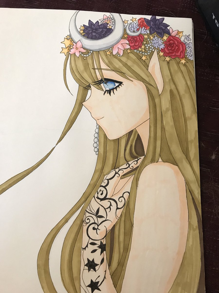 WintersHighLady's tweet photo. Sorry I can only draw in manga style but I drew Feyre. https://t.co/czZpZbfTrg
