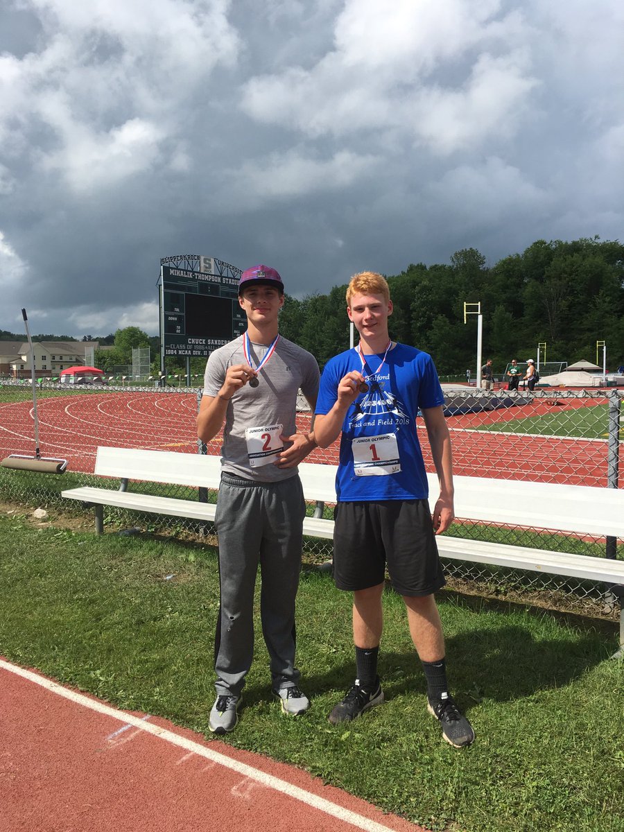 Two place winners at eh Three Rivers USATF champions. Luke finished 2nd in pole Vault and Elijah finished 3rd in Javelin. They dodge the rain drops and one weather delay. 
💯 % Bison💙Pride‼️