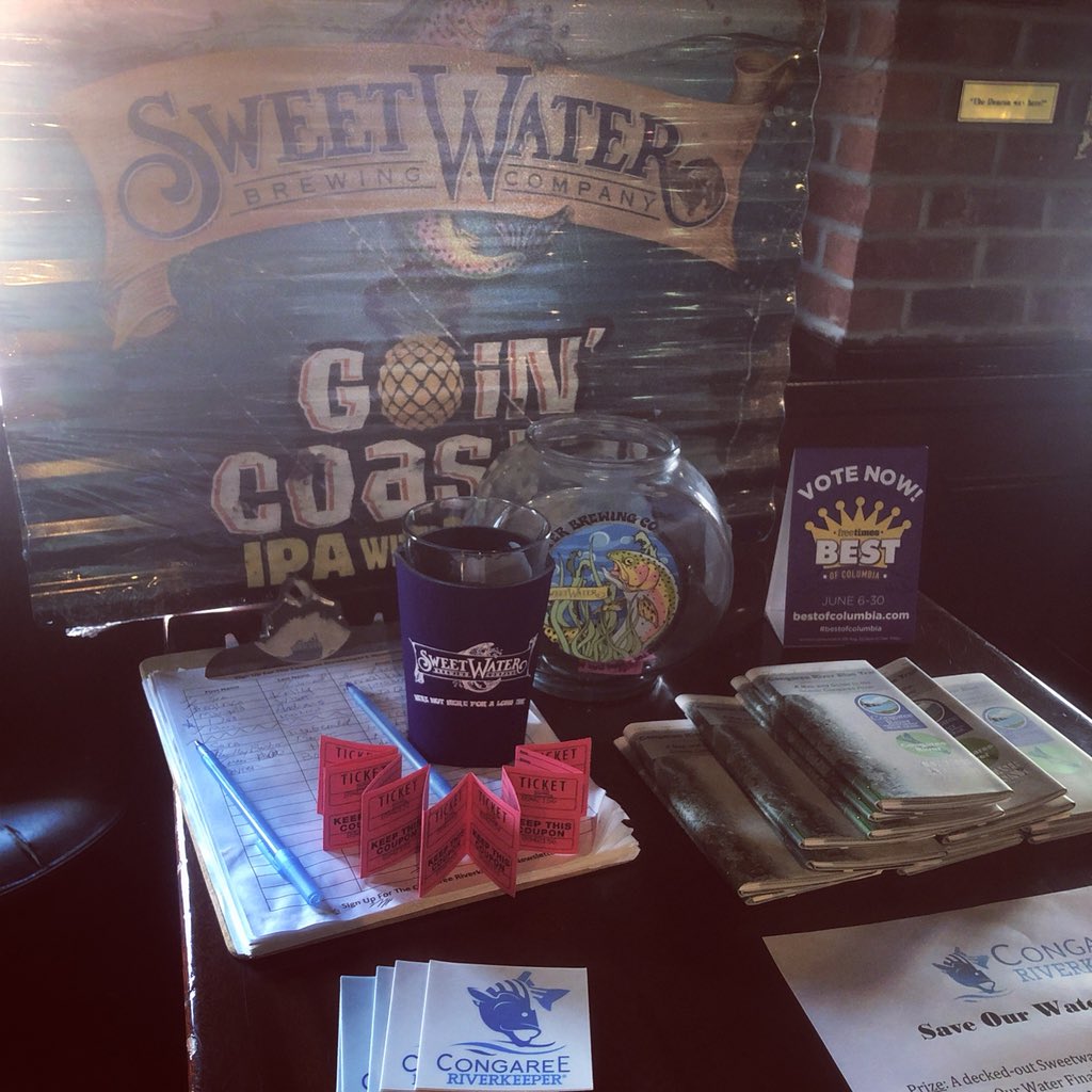 congareervrkpr's tweet photo. We’re hanging out at @WOBTheVista for the next few hours.🍺 Come grab a @sweetwaterbrew (10% gets donated to us) and pick up a ticket for the kayak raffle. #CleanWaterGoodBeer #SaveOurWater https://t.co/cqNSPs1J8Z