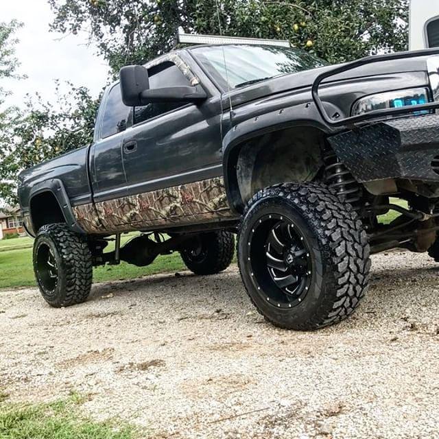 A_T_Apparel's tweet photo. New second gen designs are live on https://t.co/iUWiAbdoXz #cummins https://t.co/YjfMNq18RS