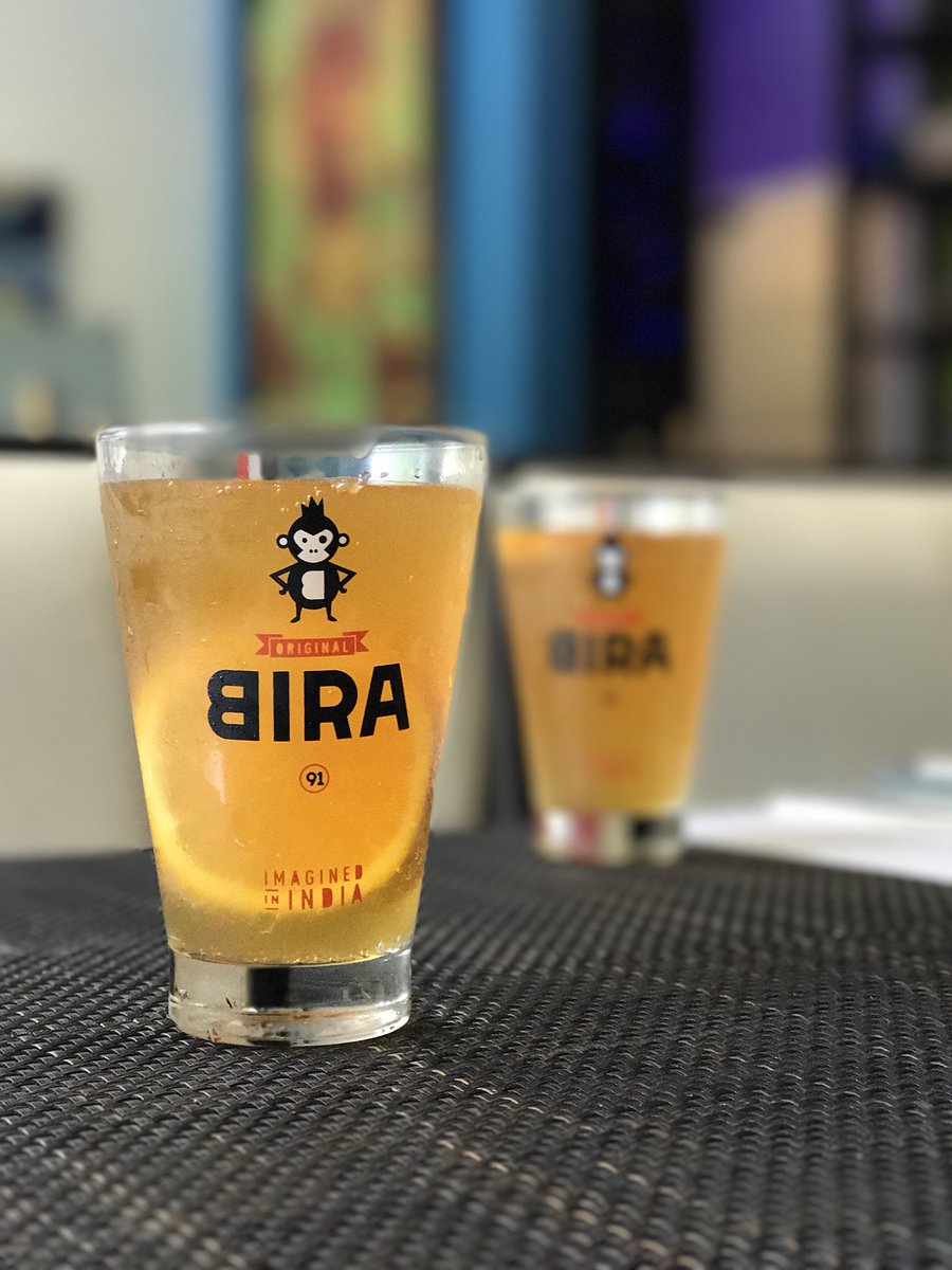iDalipSingh's tweet photo. Whitening wheatening and sipping #bira91 #birawhite #whitelove #bebira #bira https://t.co/6DgQ9kuO7g