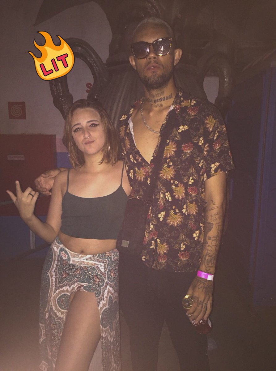 gabyyporto_'s tweet photo. Que show incrível e inesquecível ❤️
#RZADA foda como sempre https://t.co/scFQ0x9GvB