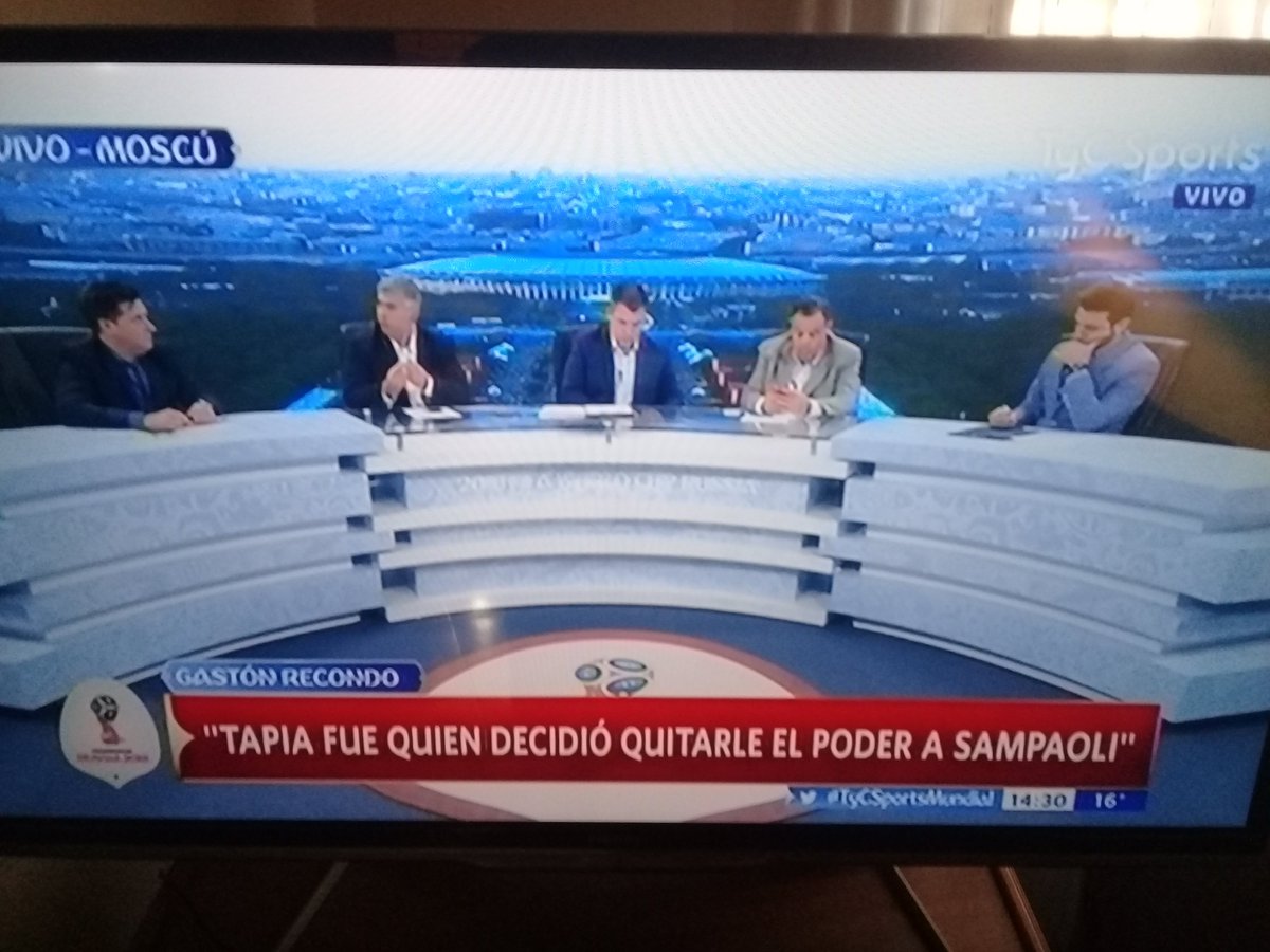 Si esto es el periodismo, estamos muy mal. El mismo canal que supuestamente antes del mundial estaba a muerte con la selección, hoy tiran mierda pata todos lados