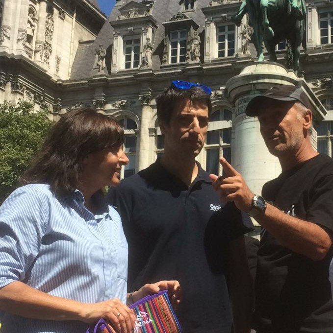 phildheu's tweet photo. #EnModeJO Réception à l'hôtel de ville de Paris par Madame @Anne_Hidalgo et @TonyESTANGUET pr notre Marathon Olympique @AcCreteil @unss
Merci pr disponibilité et accueil 👏👏👏
Ici en photo avec Ch.Cordier à l'origine du projet 👍
@Paris2024 https://t.co/dZsdjnFBkb