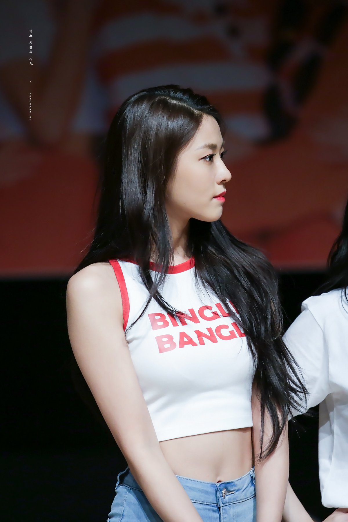 DgZLoEsVQAAz6EX.jpg:orig