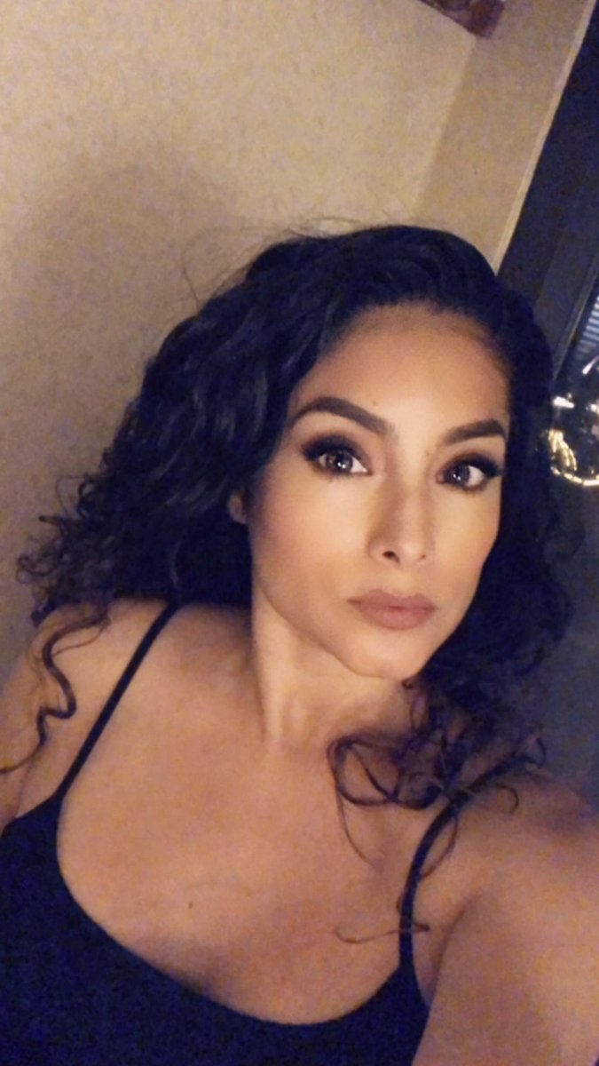 FantasyFaiths's tweet photo. Last night in Vegas was fun!! https://t.co/EgHQGSEwmR