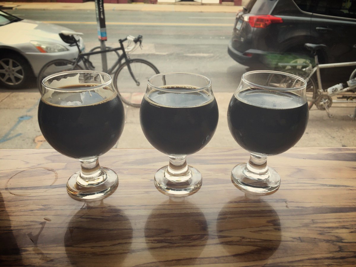 craftbrewsnews's tweet photo. Happy freaking birthday to one of the best breweries in town! @BarrelTheory #happybirthday #takeallmymoney #stoutsfordays https://t.co/aTtxzXaND0