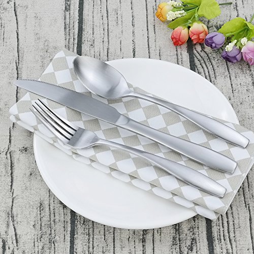 vagrantna's tweet image. Ggbin Stainless Steel #Flatware, 40-Piece #SilverwareSet, Service for 8, Designed to provide good grip for adults. 🛒 ow.ly/eskS30kD6cA