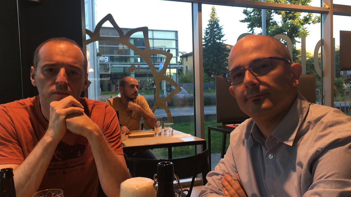 glmeocci's tweet photo. #itCppCon18 il modo migliore di chiudere una stupenda conferenza 🤗 https://t.co/I1G7EjnuOK