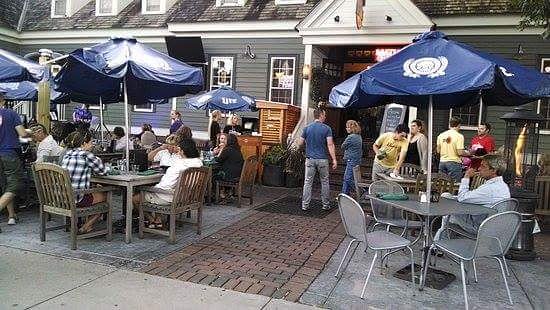 We're outside tonight, and it's gorgeous out! 7pm <a href="/ReveresTavern/">Revere's Tavern</a>  #hearthfireband #delafield #livemusic