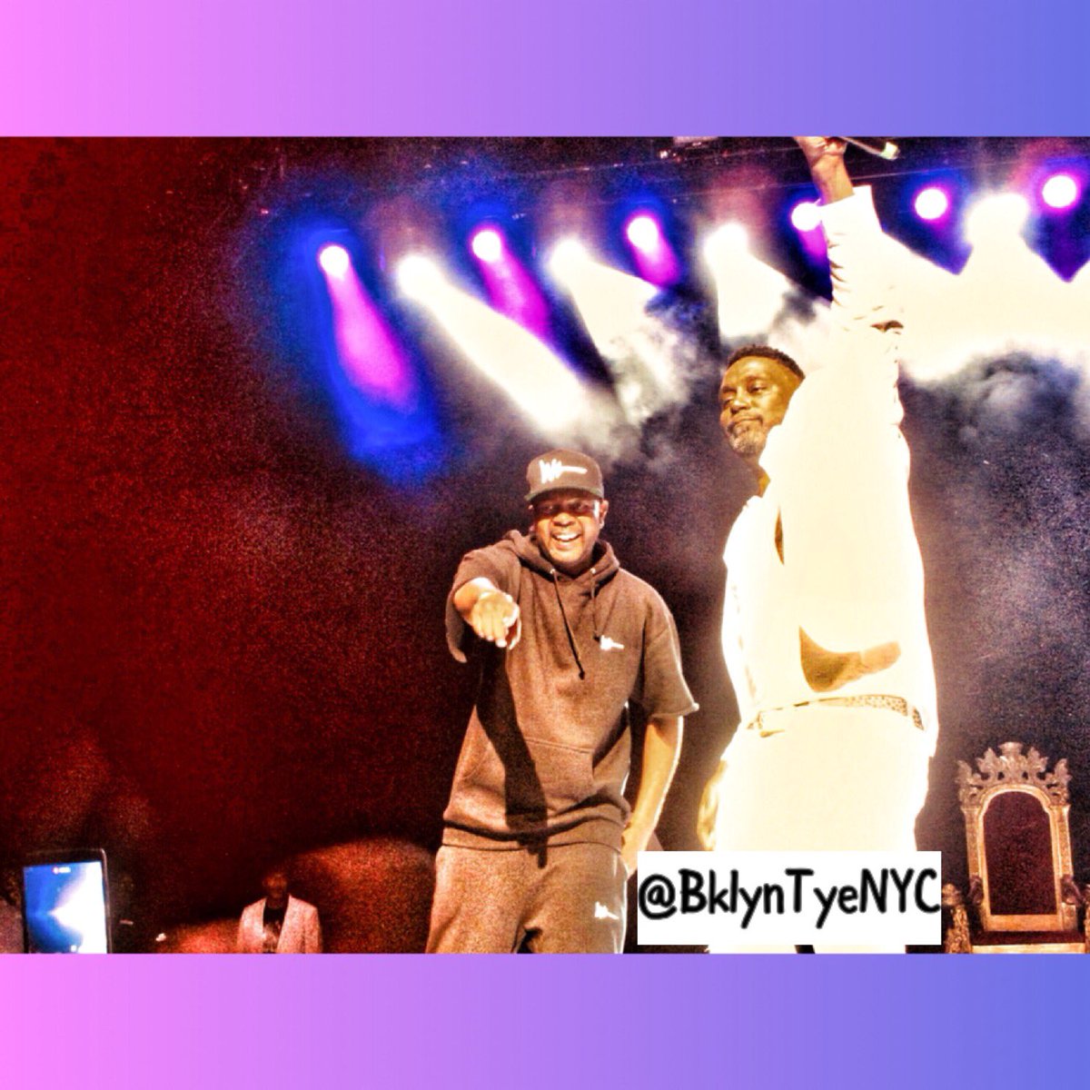Milk is Chillin’ 🙌🏾💜 #Salute to <a href="/mcmilkdee/">MILK DEE</a> who rocked the stage last Wednesday for <a href="/bigdaddykane/">Dark Gable</a> #LongLiveTheKane #30yearAnniversary #Brooklyn STAND UP‼️ #SpreadLoveItsTheBrooklynWay #HipHopJunkie •#StayTuned for my #Blog on everything that took place LinkInBio 😬•