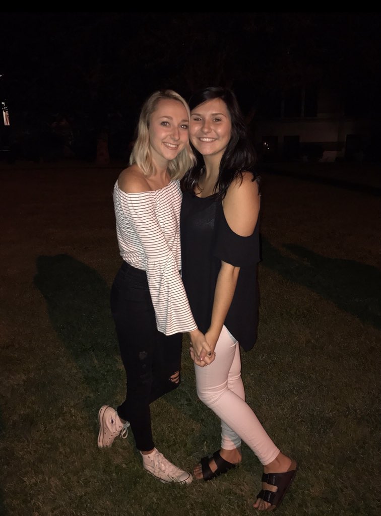 bailey1098's tweet photo. Happy Birthday to my girl @jebuskey! I’m thankful for all the mems with you, have a great day pretty ❤️🎉 https://t.co/wME9XReTiP