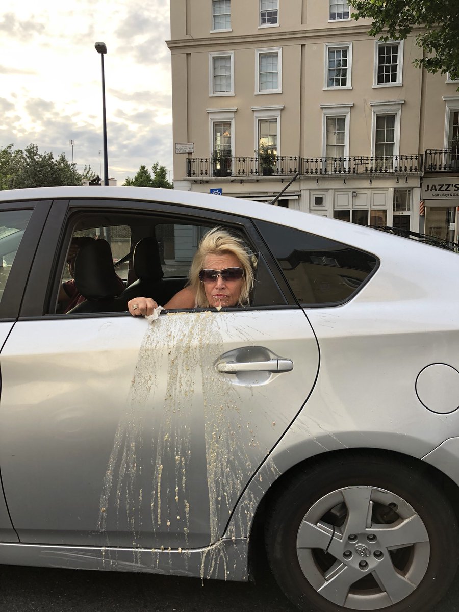 happycabby1's tweet photo. Do you reckon she will get charged a soiling charge? ๐๐๐ https://t.co/G6kp2aZNgZ
