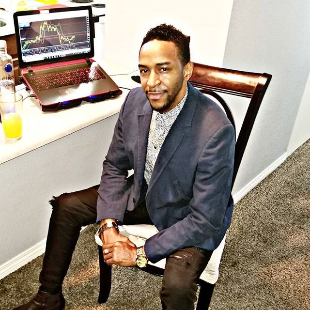 tradekingfab's tweet photo. Happy Saturday! 🤙🏾🤙🏾🤙🏾 https://t.co/62Jso8mKOH https://t.co/8PPLtkEewT