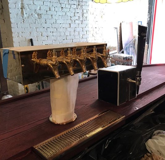 #gracesnyc  got a #new system #beerlinecleaning #beer #craftbeer #nycbeer #nyc #draughtbeer #draftbeer #tapbeer #beertaps #publicservice #nomold #nomildew #clean #cleanfood #food #beerisfood