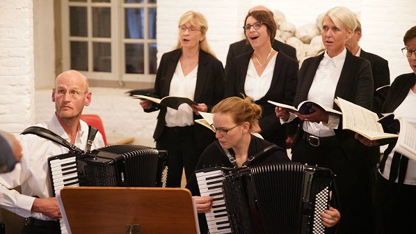 Verloren, herboren, nog een week te zien in het #Kruithuis. Volgend weekend muzikale afsluiting met <a href="/CapellaBrabant/">Capella Brabant</a>. Foto Gerad Monté.  
stokpunt.nl/huidige%20expo…