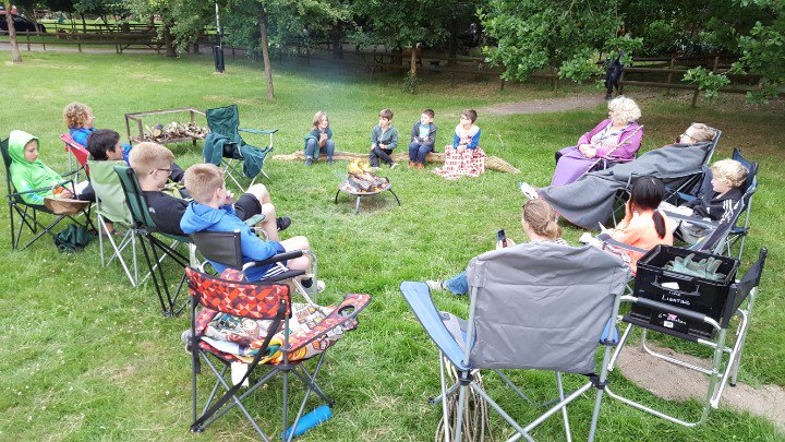 6thBeestonScout's tweet photo. Some of the #cubs are chilling round the #campfire while others are having fun in the #BlackHole #adventure #SkillsForLife #iScout #WhereIsTheExit https://t.co/S3voE7pOUG