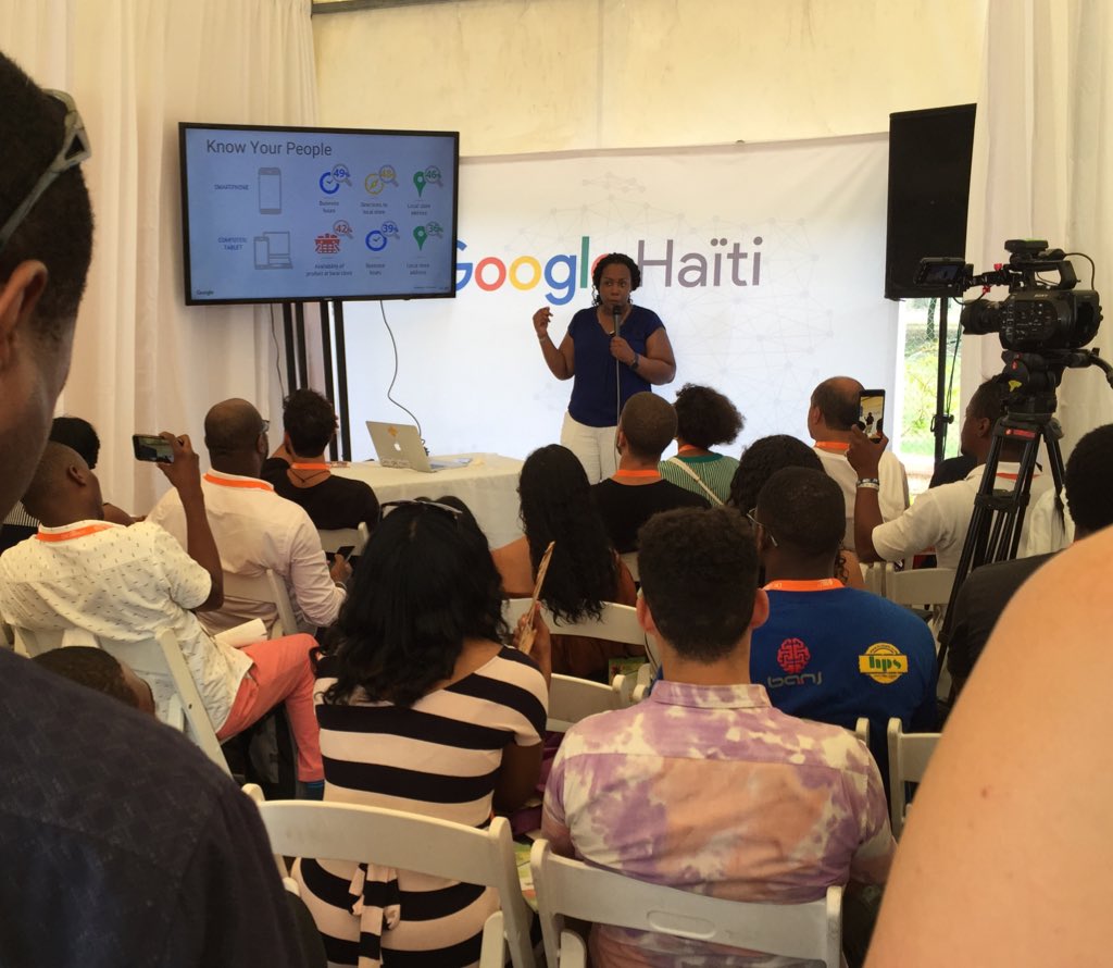 FitoDamour's tweet photo. Google workshop Station #HaitiTechSummit2018 #reboothaiti #googlehaiti https://t.co/Yvjdripn44