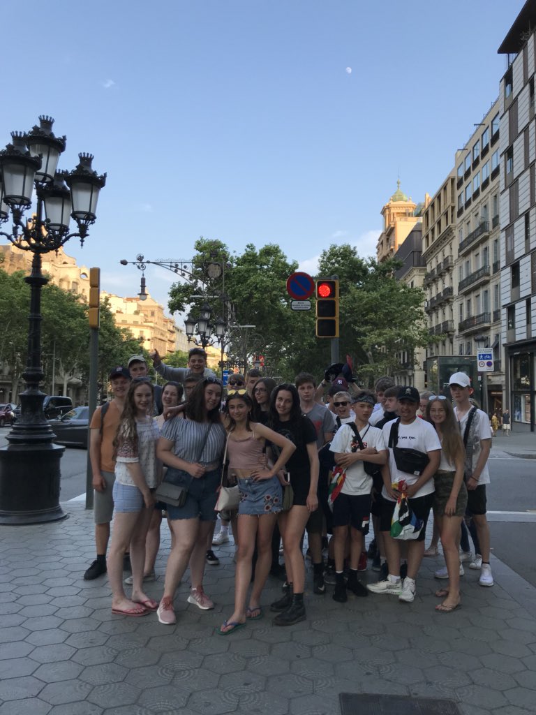 LCS_MFL's tweet photo. What a fabulous first day! Discovering the magic of La Sagrada Familia, and taking in this beautiful city. Students are back in their rooms ready for a good nights rest (hopefully!) #lcsinbarcelona #barcelona #schooltrip https://t.co/wGsxB5Xmy2
