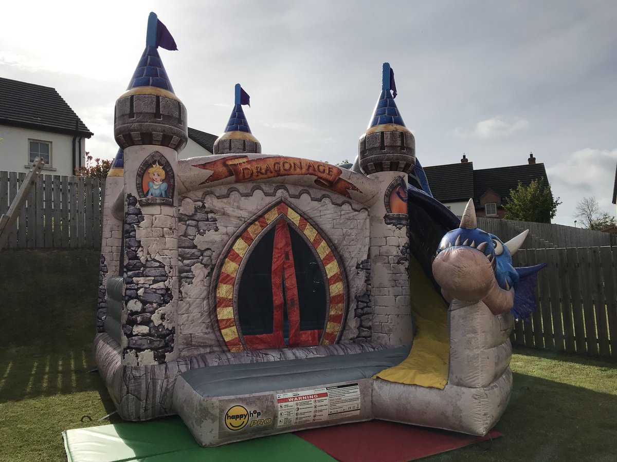 E_coast_castles's tweet photo. #slushmachine #bouncycastles #softplay and more available to hire for #birthdayparties in #Bangor #Holywood #Donaghadee and surrounding areas including #Ballywalter #Kircubbin #Carryduff areas from https://t.co/6a6aviWnF3 
Book online today for a date that suits your party! https://t.co/zIMt6naHRp