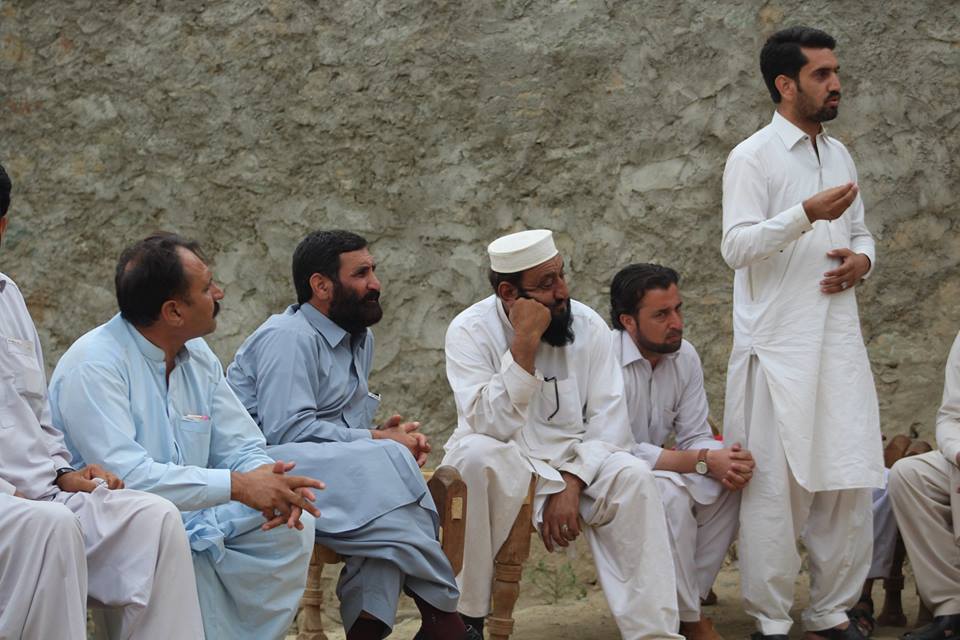 akhtarISF's tweet photo. بتائ عليزو مي ستانادار قوم کا گلداد کي حما يت کا اعلان.....شکريه ....
#Election201
#NA40
#ElectionCampaign
#PTIElectionCampaign https://t.co/VQf79z5Rd1