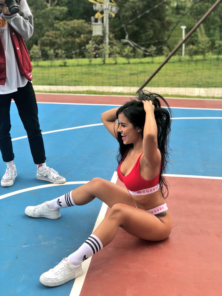 andremontoyaa_'s tweet photo. Today was photoshoot day! 📷🔥 https://t.co/CvQMEmxf0Z https://t.co/RBekRoRfsx