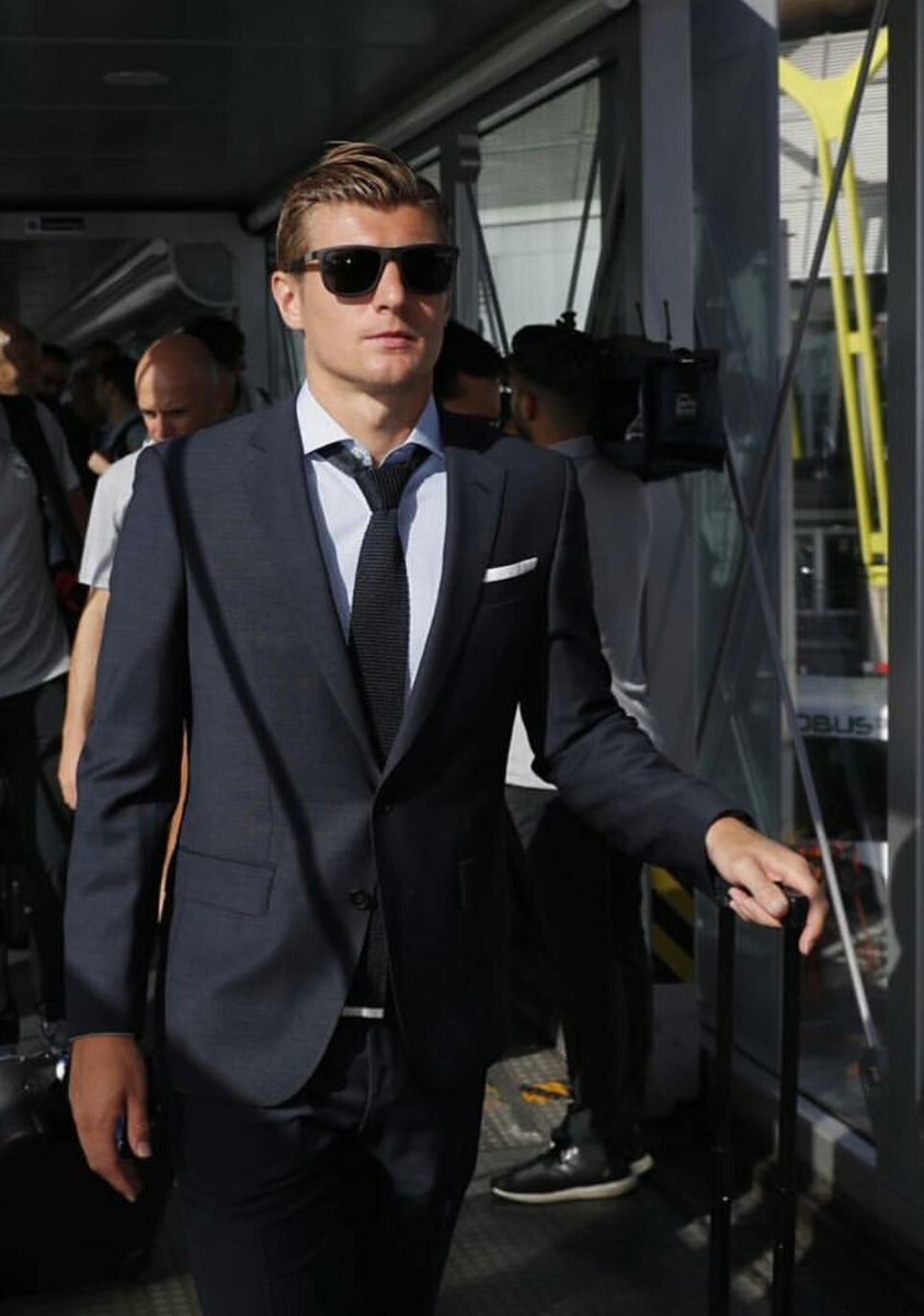 Toni Kroos ig: toni.kr8s 🇩🇪