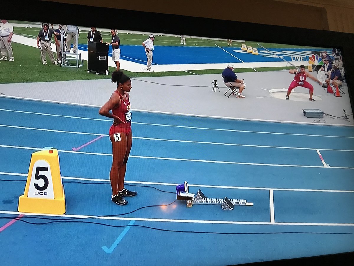 Track_Probs's tweet photo. Look they are showing a throwing event live on TV! @nationalthrows #trackprobs #throwerprobs #showthefielderssomelove https://t.co/89HjY1lKKR