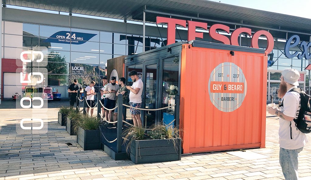 guyandbeard's tweet photo. What an awesome start to the day! 7 customers queuing before 9am on a Saturday before we’ve even opened ☺️#barbershop #saturdaymorning #queue #barbers #guyandbeard #blessed #shippingcontainer #upcycle #convenient #freeparking #glasgow #malegrooming https://t.co/PgukaYQ818