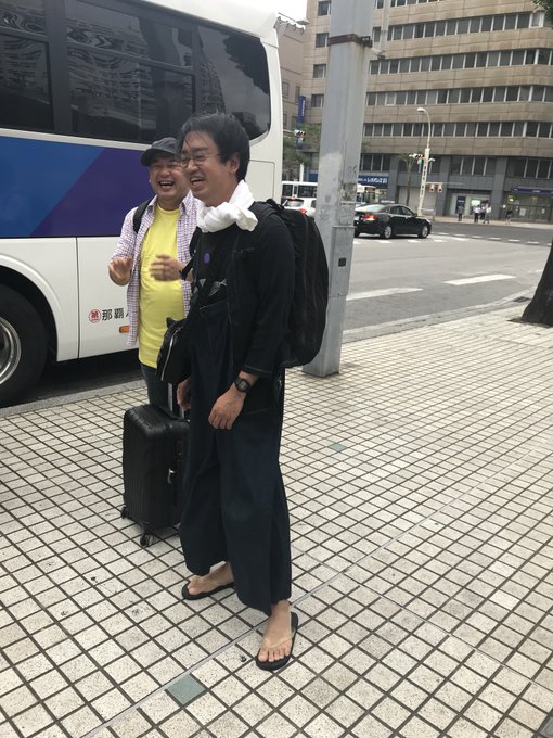 ニセ絵恋ちゃんによる「ニセえったん締め」で締まるツアー（なお全員本土に帰れるのは結構先）
 #えれ婚バス 