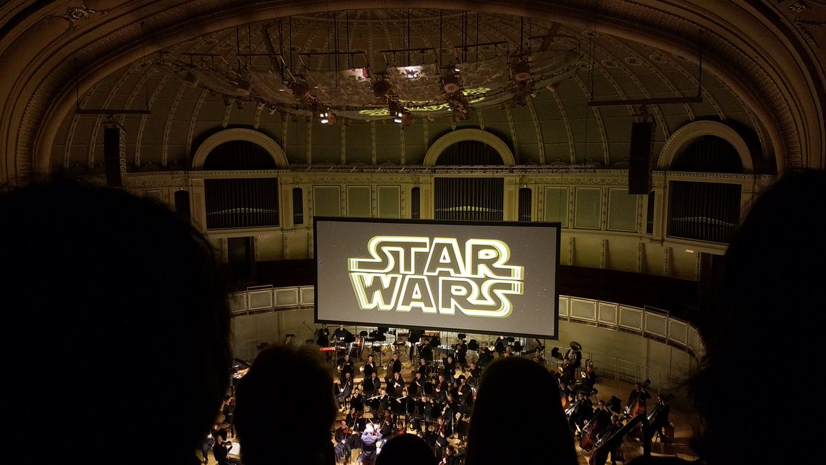 Megzgemi's tweet photo. Having a fantastic time watching #StarWars A New Hope w/ a live orchestra! Lots of clapping & reactions & so far my favorite part was when @HamillHimself /Luke says "But I was going to Tosche Station to pick up some power convertors" and everyone giggled! #OhLuke #Intermission https://t.co/DCn0wqsa7x