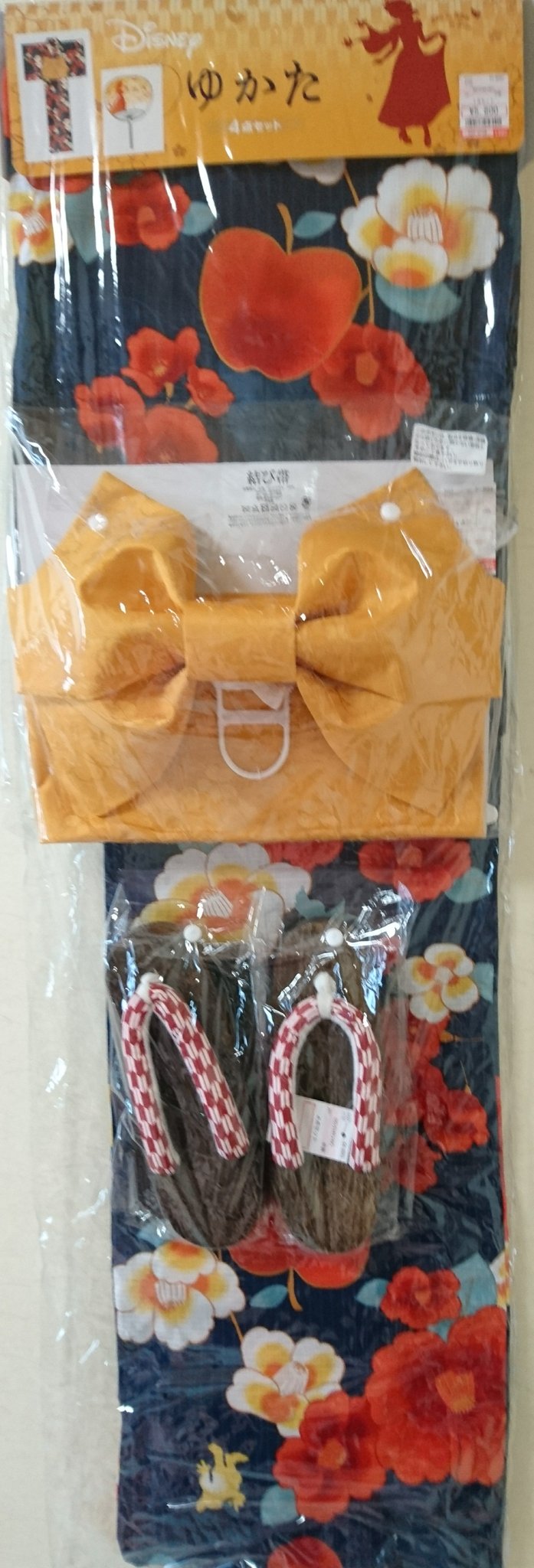 静香 今年はしまむらのディズニー浴衣がアリエルだけでなく 他のディズニープリンセス柄も追加な上に凄くさりげな可愛い D 結局悩んで三枚お迎えしました 林檎と椿が可愛い 白雪姫 浴衣と 今年は二種出た アリエル の青の絞り染め風浴衣 静香 今年はしまむらのディズニー浴衣がアリエルだけでなく 他のディズニープリンセス柄も追加な上に凄くさりげな可愛い D 結局悩んで三枚お迎えしました 林檎と椿が可愛い 白雪姫 浴衣と 今年は二種出た アリエル の青の絞り染め風浴衣