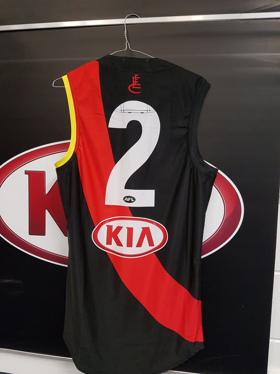 essendonfc's tweet photo. Jumpers are ready 👊

#TacklingChildhoodCancer #AFLDonsNorth https://t.co/SKQPI6RBFM