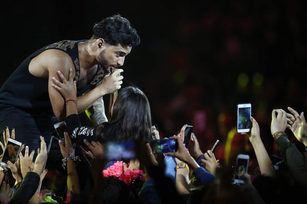 Esquiputas's tweet photo. Cuando te dicen que va a venir un colombiano a cantar en la velada.
EXPECTATIVA / REALIDAD  #señoritaesquipulas https://t.co/ATbvNkKcx7