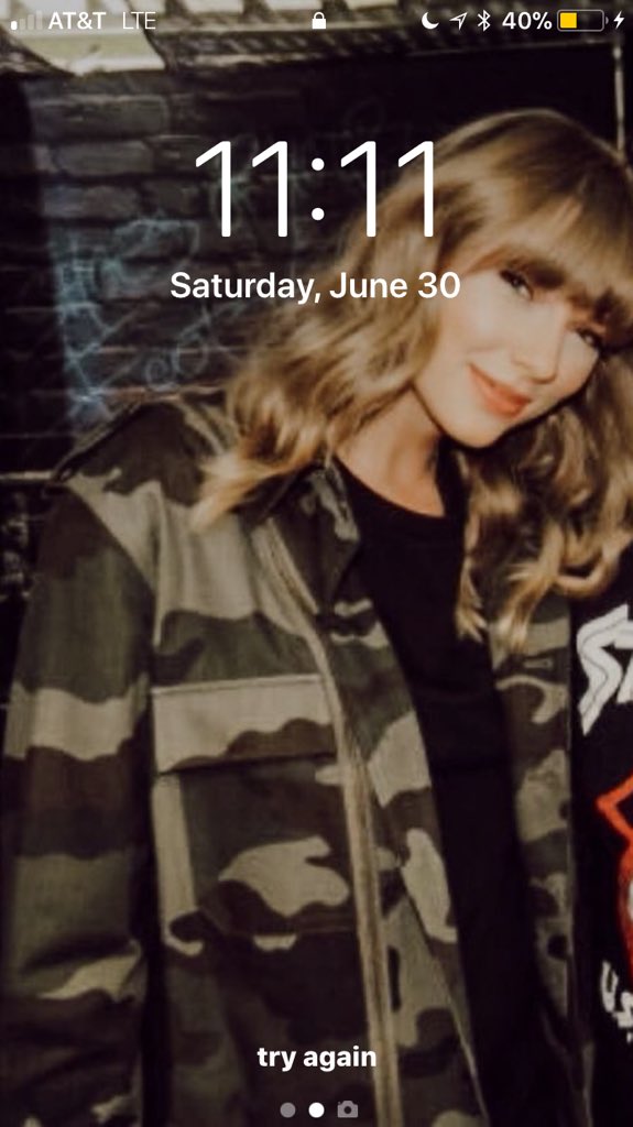 taylor swift camo jacket