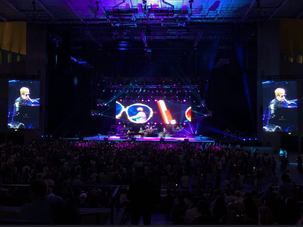EasternTbilisi's tweet photo. @EltonJohnsongs #eltonjohn #georgia #blackseaarena https://t.co/icQaAOcmwT